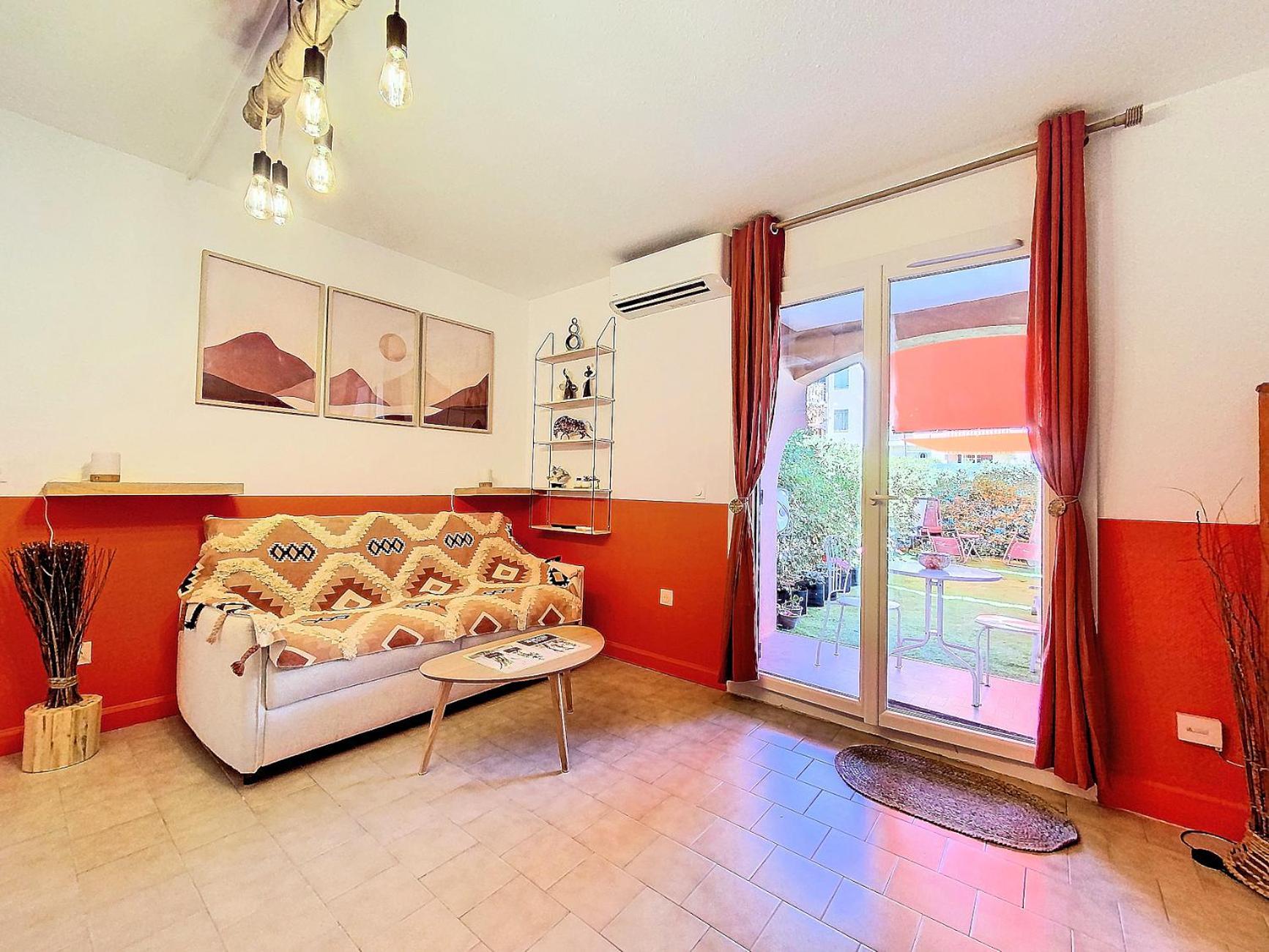Apartment Cosy, Wi-fi, Jardin & Parking, Jasmins Entre Cannes Et Antibes *